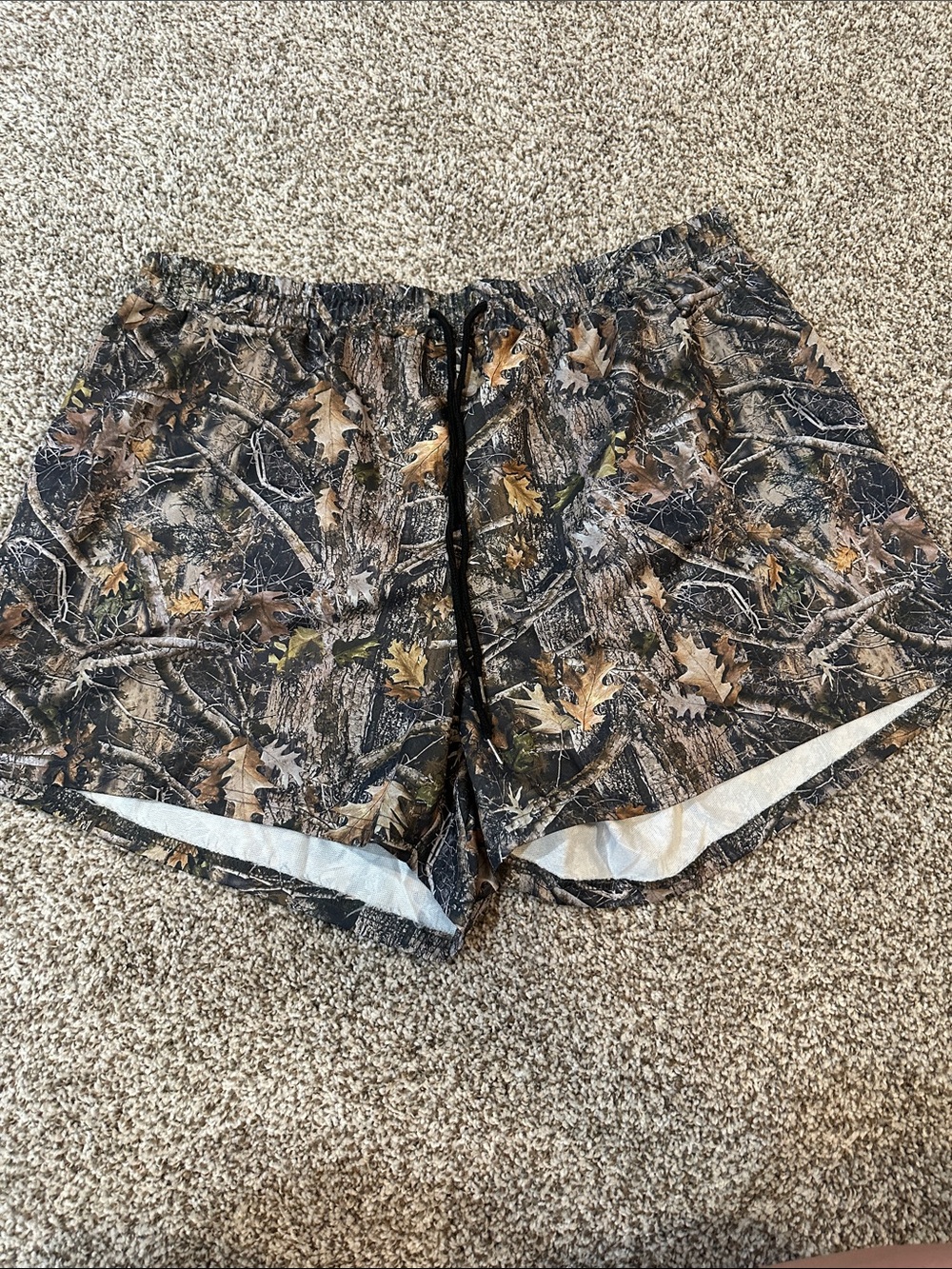 Camo Leaf Print Athletic Shorts